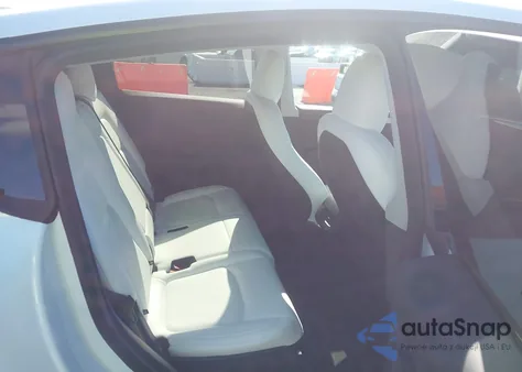 2025 Tesla Model Y Long Range Dual Motor All-Wheel Drive from USA, damaged, VIN 7SAYGAEE8SF305441